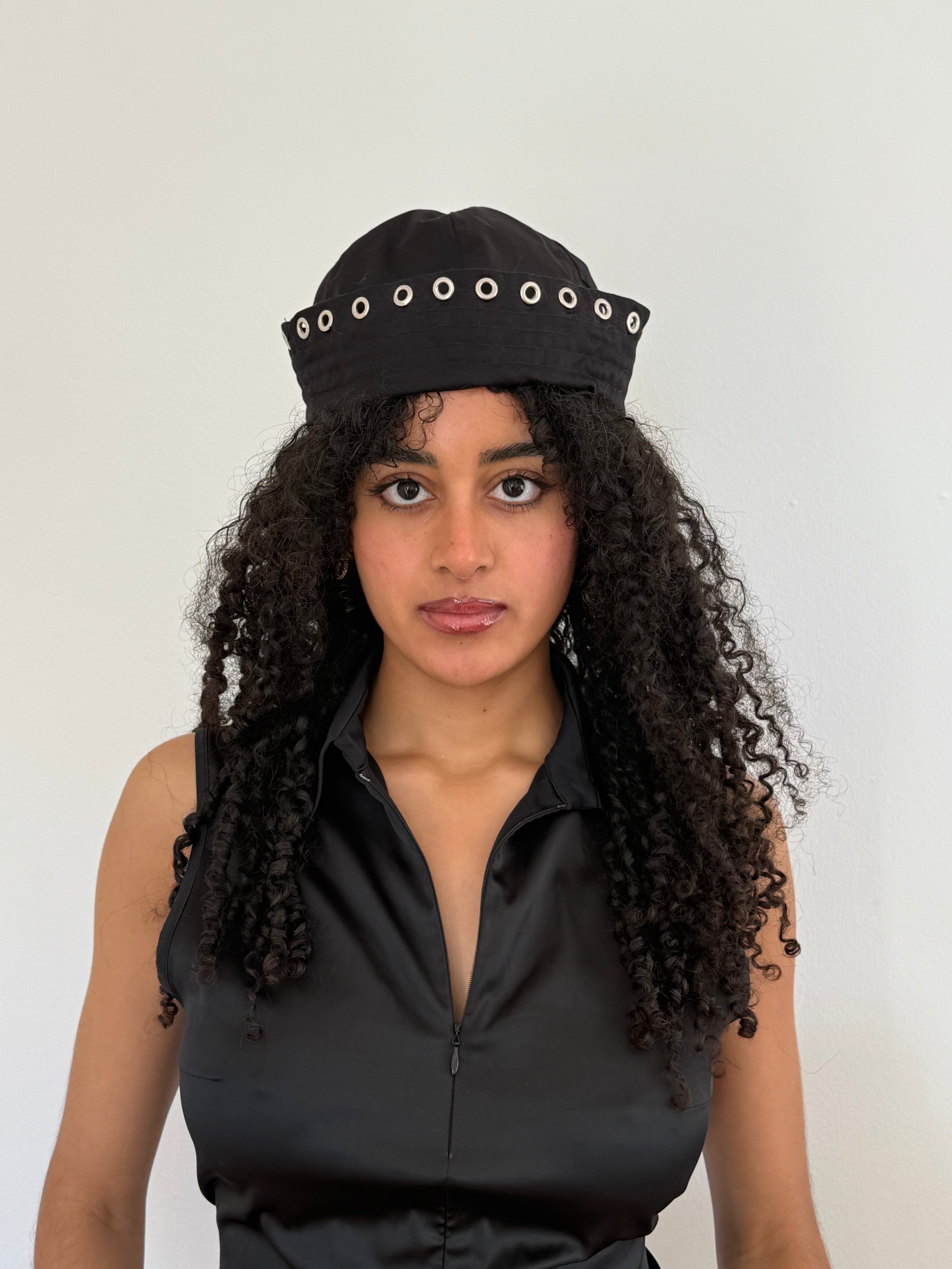 Sailor hat eyelets